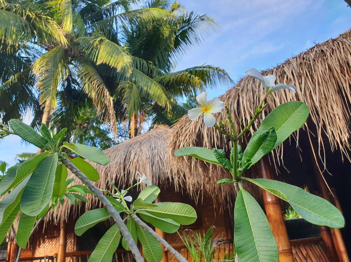 Same Same Bungalows - Eco Friendly Kuta  Экстерьер фото