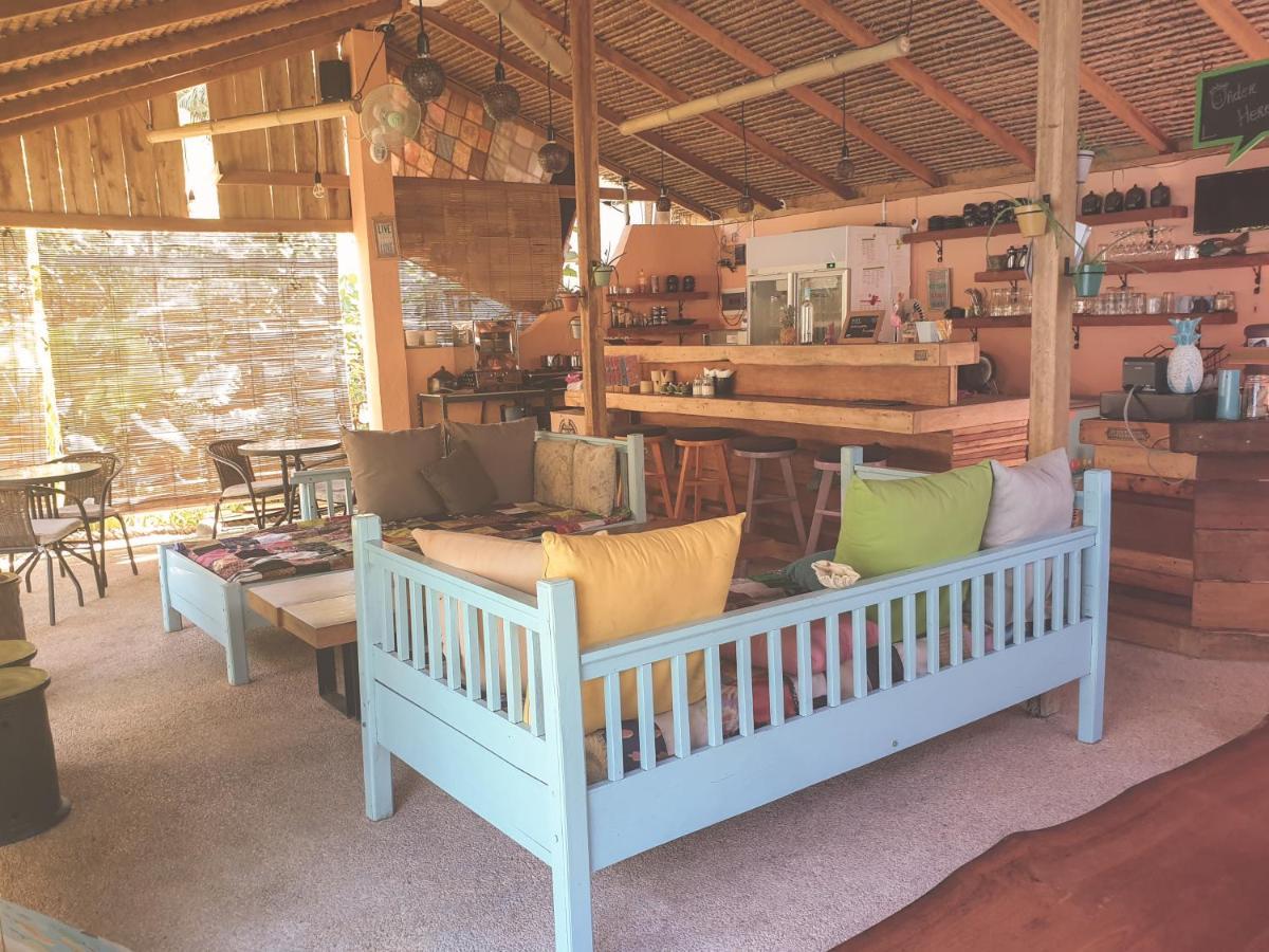 Same Same Bungalows - Eco Friendly Kuta  Экстерьер фото