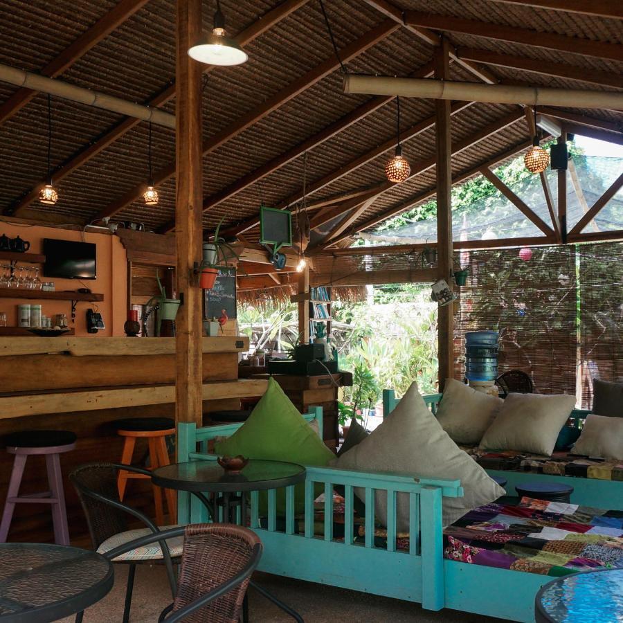 Same Same Bungalows - Eco Friendly Kuta  Экстерьер фото